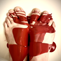 tinyfeet247