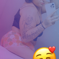 sweetlizzayye_nikole
