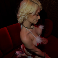 blond3barb