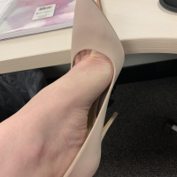 pantyhosenshoeplay