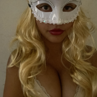 hotteen.lisa