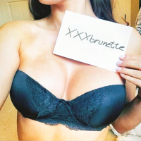 xxxbrunette