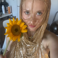 molly_moans