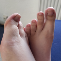 nika.feet