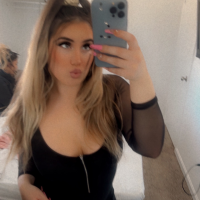 creamyscarlett
