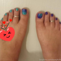 bootyfulblu